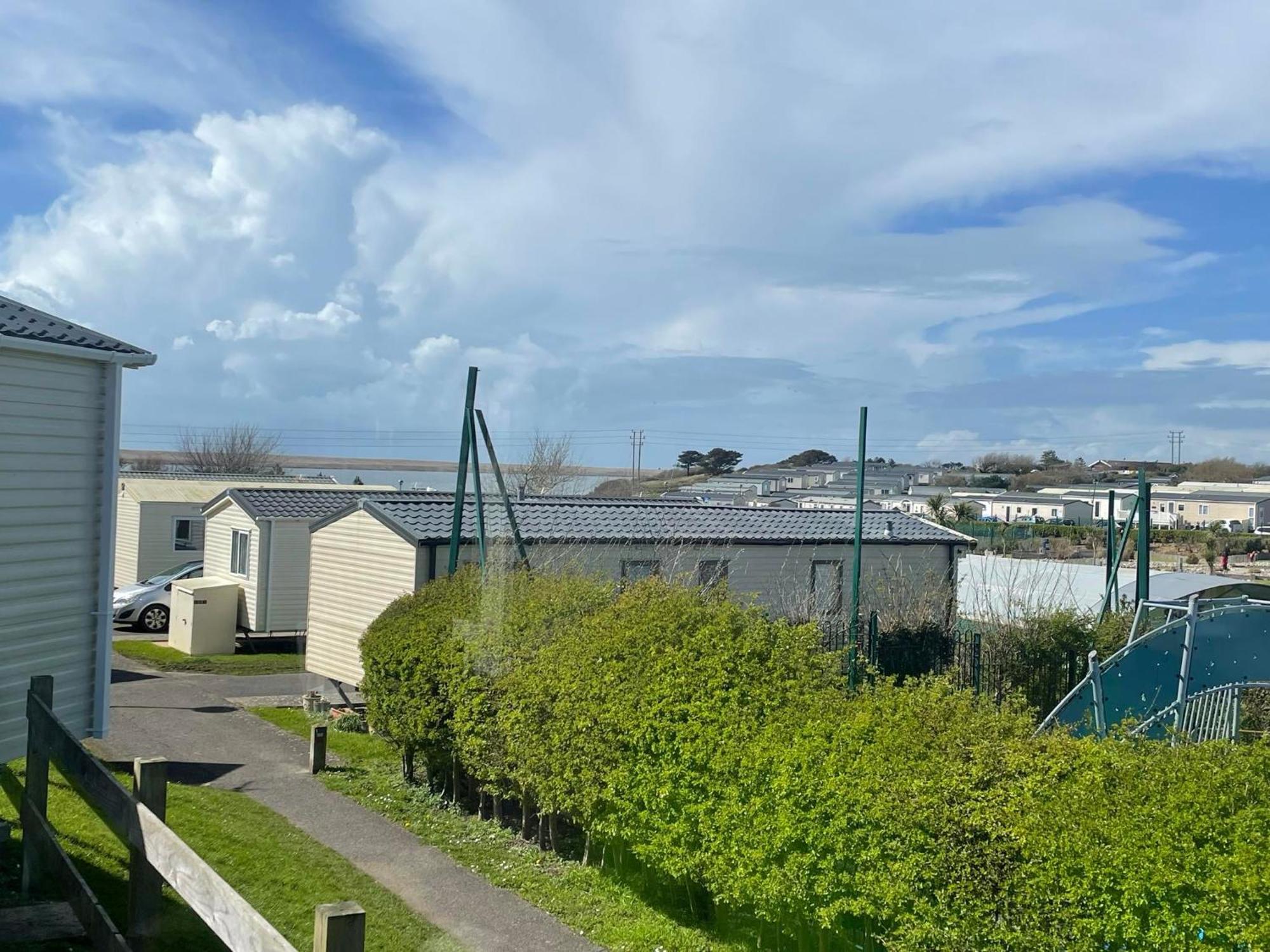 Littlesea Haven Fleetview Hotel Weymouth Exterior photo